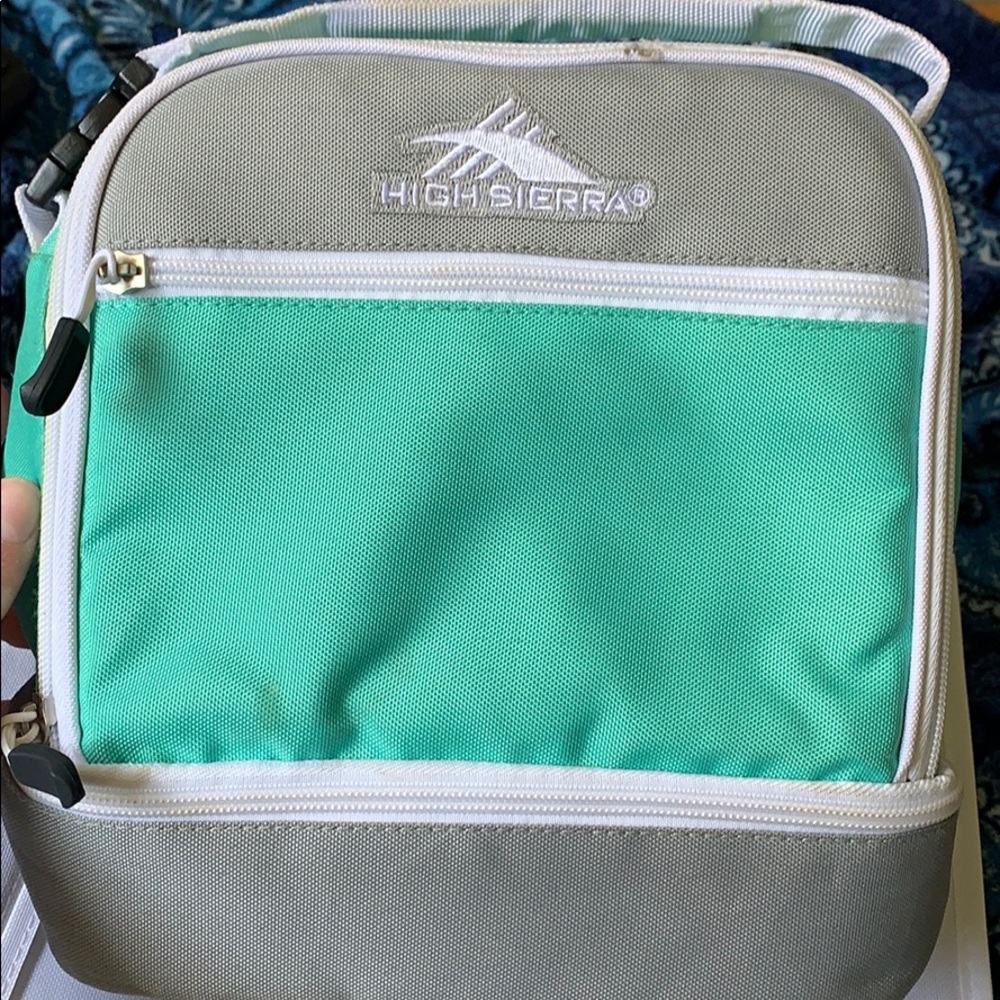 High Sierra lunchbox